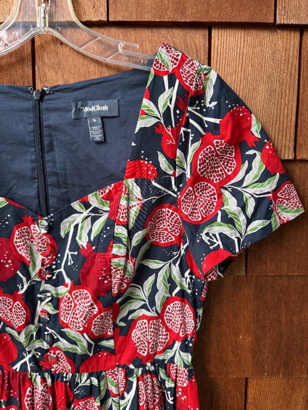ModCloth Button Front Pomegranate Print Short Sleeve Fit & Flare - Women's 6 - Picture 5 of 11